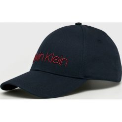 Calvin Klein - Czapka. Czarne czapki i kapelusze męskie Calvin Klein. Za 139.90 zł.