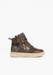 Sneakersy Mustang z wysoką cholewką i zamkiem. Brązowe obuwie sportowe damskie bonprix, bez wzorów. Za 349.99 zł.