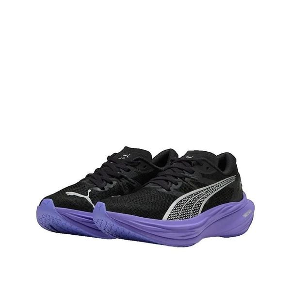 Buty do biegania PUMA Deviate Nitro 3 Czarny. Czarne obuwie sportowe damskie Puma, bez wzorów, z materiału, do biegania. Za 655.20 zł.