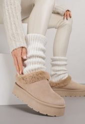 Ciemnobeżowe Śniegowce na Grubej Podeszwie z Niską Cholewką i Futerkiem Sewone. Brązowe śniegowce i trapery damskie Born2be, z futra, przed kostkę. Za 59.99 zł.