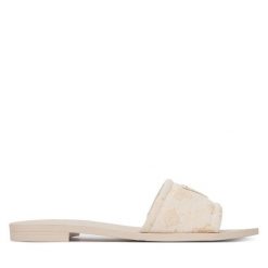 Klapki Guess. Czarne klapki damskie Guess, z aplikacjami, bez obcasa. Za 471.99 zł.