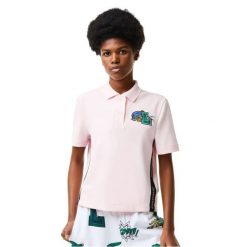 Koszulka damska Lacoste Holiday Regular Fit Organic Cotton Polo. Czerwone koszulki sportowe damskie Lacoste, l, z aplikacjami, z bawełny, bez kołnierzyka, bez ramiączek, na golfa. Za 387.00 zł.