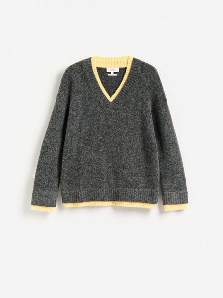 Sweter z dodatkiem wełny - szary. Szare swetry damskie Reserved, l, bez wzorów, z dzianiny, bez kołnierzyka, bez ramiączek, bez kaptura. Za 179.99 zł.