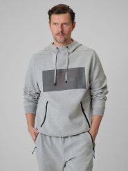 4F Bluza dresowa regular z kapturem męska - szara M. Szare bluzy męskie 4f, m, bez wzorów, z bawełny, z kapturem. Za 199.99 zł.