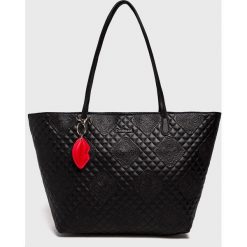 Desigual - Torebka. Torby na ramię damskie marki Desigual. W wyprzedaży za 239.90 zł.