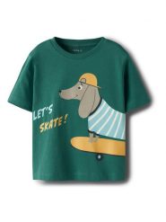 NAME IT T-Shirt Helge 13238145 Zielony Regular Fit. Zielone t-shirty dla chłopców Name it, bez wzorów, z bawełny, bez ramiączek. Za 39.99 zł.