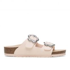 Klapki damskie Birkenstock Arizona. Białe klapki damskie Birkenstock, bez wzorów, z materiału, bez obcasa, bez zapięcia. Za 233.10 zł.
