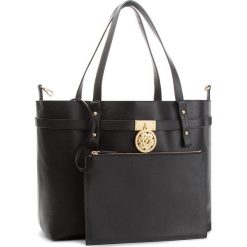 Torebka GUESS - HWPEOC L8324 BLA. Czarne torby na ramię damskie Guess. W wyprzedaży za 759.00 zł.