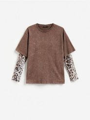 T-shirt ze zwierzęcym motywem - ciemnobrązowy. Brązowe t-shirty damskie Reserved, l, bez wzorów, z bawełny, bez kołnierzyka. Za 89.99 zł.