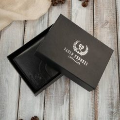 Portfel damski skórzany klasyczny czarny ze skóry naturalnej licowej Paolo Peruzzi AL-05-BL. Czarne portfele damskie Paolo Peruzzi, bez wzorów, z materiału. Za 79.00 zł.