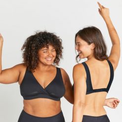 Góra kostiumu kąpielowego surfingowego damska Olaian 6'50. Czarne bikini damskie OLAIAN, bez wzorów. Za 129.99 zł.