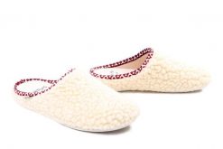 Toni Pons MAUI-SH white, klapki damskie. Brązowe klapki damskie Toni Pons, bez wzorów, bez obcasa. Za 129.90 zł.