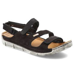 Czarne Sandały Carinii Wygodne Buty Damskie. Czarne klapki damskie Carinii, bez wzorów, bez obcasa, bez zapięcia. Za 159.00 zł.