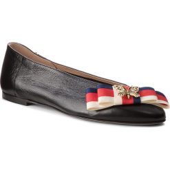 Półbuty HEGO'S MILANO - 1018-4 Leather Nero. Czarne półbuty damskie Hego's Milano, z materiału. W wyprzedaży za 269.00 zł.