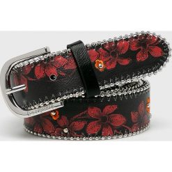Desigual - Pasek. Brązowe paski damskie Desigual, w paski, z materiału. W wyprzedaży za 129.90 zł.