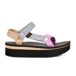 Sandały damskie Teva Flatform Universal. Szare sandały damskie Teva, bez wzorów, z gumy, bez obcasa, bez zapięcia. Za 199.00 zł.