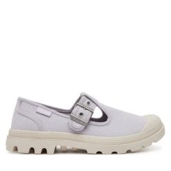 Półbuty Palladium. Białe półbuty damskie Palladium, bez wzorów, bez obcasa, na płaskiej podeszwie, bez zapięcia. Za 209.99 zł.