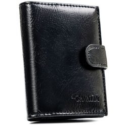 Pionowy, czarny portfel męski ze skóry ekologicznej zapinany na zatrzask - 4U Cavaldi. Czarne portfele męskie 4U Cavaldi, bez wzorów, ze skóry ekologicznej. Za 24.99 zł.