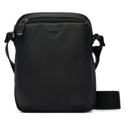 Saszetka BOSS. Czarne saszetki męskie Boss, młodzieżowe, małe. Za 429.99 zł.