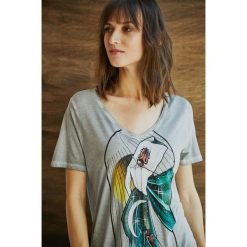 Medicine - Top by Michalina Bolach, Falka Art. Szare t-shirty damskie MEDICINE, s, bez wzorów, z dzianiny, casualowe, bez kołnierzyka. W wyprzedaży za 29.90 zł.