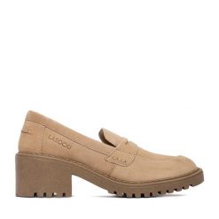 Loafersy Lasocki. Brązowe półbuty damskie Lasocki, bez wzorów, bez obcasa, na obcasie, bez zapięcia. Za 249.99 zł.