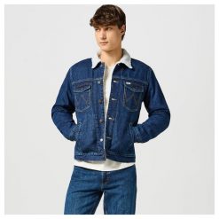 WRANGLER MĘSKA KURTKA JEANSOWA WRANGLER SHERPA JACKET DARK STONE 112356724. Płaszcze męskie Wrangler, m, bez wzorów, z jeansu, bez kaptura. W wyprzedaży za 189.99 zł.