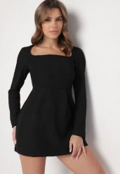 Czarna Sukienka Taliowana z Kwadratowym Dekoltem Jelzemis. Czarne sukienki damskie Born2be, na co dzień, l, bez wzorów, eleganckie, bez kołnierzyka, bez ramiączek, mini, proste. Za 129.99 zł.
