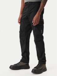 C.P. Company Spodnie materiałowe RSCMPA744A005694G Czarny Regular Fit. Czarne spodnie materiałowe męskie C.P. Company, m, bez wzorów, z bawełny. Za 1,169.00 zł.