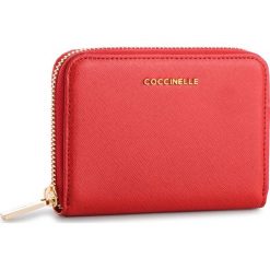 Duży Portfel Damski COCCINELLE - DW1 Metallic Soft E2 DW5 11 02 01 Coquelicot R09. Czerwone portfele damskie Coccinelle, ze skóry. Za 449.90 zł.