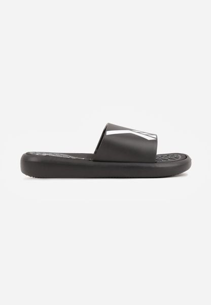 Czarne Sportowe Klapki Piankowe na Basen lub Plażę Daevo. Czarne buty sportowe męskie Born2be, z dresówki, bez zapięcia, do pływania. Za 29.99 zł.