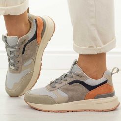 Beżowe bl skórzane półbuty damskie Filippo Dp7729/26. Brązowe obuwie sportowe damskie Filippo, na jesień, bez wzorów, z jeansu, klasyczne, z okrągłym noskiem, bez obcasa, na płaskiej podeszwie, bez zapięcia. W wyprzedaży za 224.10 zł.