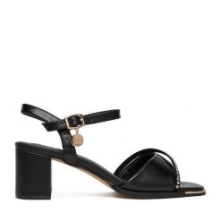 Sandały MEXX. Czarne sandały damskie Mexx, bez wzorów, bez obcasa, na słupku, bez zapięcia. Za 319.99 zł.