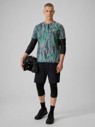 4F Spodenki kolarskie męskie - czarne S. Czarne szorty męskie 4f, m, bez wzorów, z dzianiny, wakacyjne. Za 199.99 zł.