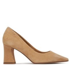 Czółenka Tamaris. Brązowe czółenka damskie Tamaris, bez wzorów, bez obcasa, bez zapięcia. Za 364.99 zł.
