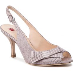 Sandały HÖGL - 7-107126 Stone 6800. Szare klapki damskie HÖGL, z aplikacjami, ze skóry, eleganckie, bez obcasa, na obcasie. W wyprzedaży za 449.00 zł.