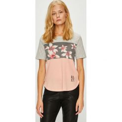 Roxy - Top. Topy damskie marki Roxy. W wyprzedaży za 99.90 zł.