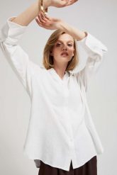 Lniana koszula biała. Białe koszule damskie MOODO, m, bez wzorów, ze lnu, bez kołnierzyka, bez ramiączek. W wyprzedaży za 62.99 zł.