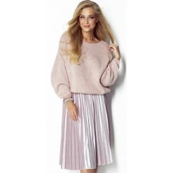 Wełniany sweter oversize i299. Swetry damskie marki Fimfi. W wyprzedaży za 99.00 zł.