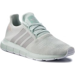 Buty adidas - Swift Run W B37720 Vapgrn/Gretwo/Ftwwhht. Zielone obuwie sportowe damskie Adidas, z materiału. W wyprzedaży za 269.00 zł.