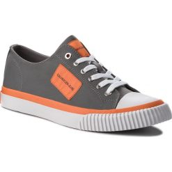 Trampki CALVIN KLEIN JEANS - Iziceio S1730 Silver. Trampki męskie marki Calvin Klein Jeans. W wyprzedaży za 299.00 zł.