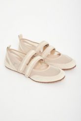 Baleriny damskie skórzane Fiorire MARELLA MONOCHROME. Półbuty damskie Marella, bez wzorów, bez obcasa, bez zapięcia. Za 849.00 zł.