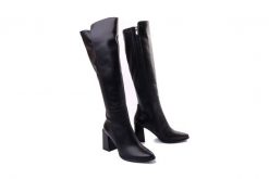 BIOECO BY ARKA 7619 0308+1314 czarny, kozaki damskie. Czarne kozaki damskie Bioeco by Arka, ze skóry, bez obcasa, na obcasie. Za 629.90 zł.