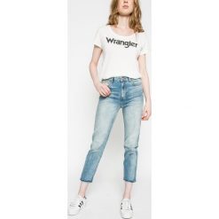 Wrangler - Jeansy Retro. Jeansy damskie marki Wrangler. W wyprzedaży za 279.90 zł.