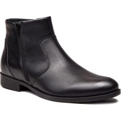 Kozaki GINO ROSSI - Chuck MBV801-K35-RG00-9900-M 99. Czarne kozaki męskie Gino Rossi, z materiału. Za 599.90 zł.
