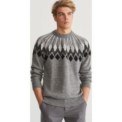 Wzorzysty sweter - Jasny szar. Swetry przez głowę męskie marki Giacomo Conti. W wyprzedaży za 79.99 zł.