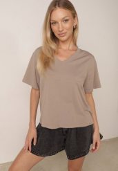 Beżowy T-shirt z Bawełny z Trójkątnym Dekoltem Siliphe. Brązowe bluzki damskie Born2be, uniwersalny, bez wzorów, z bawełny, biznesowe, bez kołnierzyka, bez ramiączek. Za 79.99 zł.