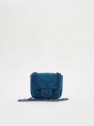 Jeansowa torebka - niebieski. Niebieskie torby i plecaki dziecięce Reserved, z bawełny. W wyprzedaży za 17.99 zł.