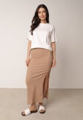 Ciemnobeżowa Prosta Spódnica z Rozcięciem z Boku ze Strukturalnej Tkaniny Orinelin. Brązowe spódnice damskie Born2be, m, bez wzorów, z tkaniny, biznesowe, maxi, koszulowe. Za 39.99 zł.