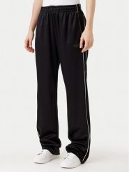 HUGO Spodnie dresowe Neannet 50530669 Czarny Regular Fit. Czarne spodnie dresowe damskie Hugo, xxl, bez wzorów, z dresówki. Za 379.99 zł.