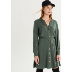 Sukienka z guzikami - Khaki. Brązowe sukienki damskie Sinsay. Za 79.99 zł.